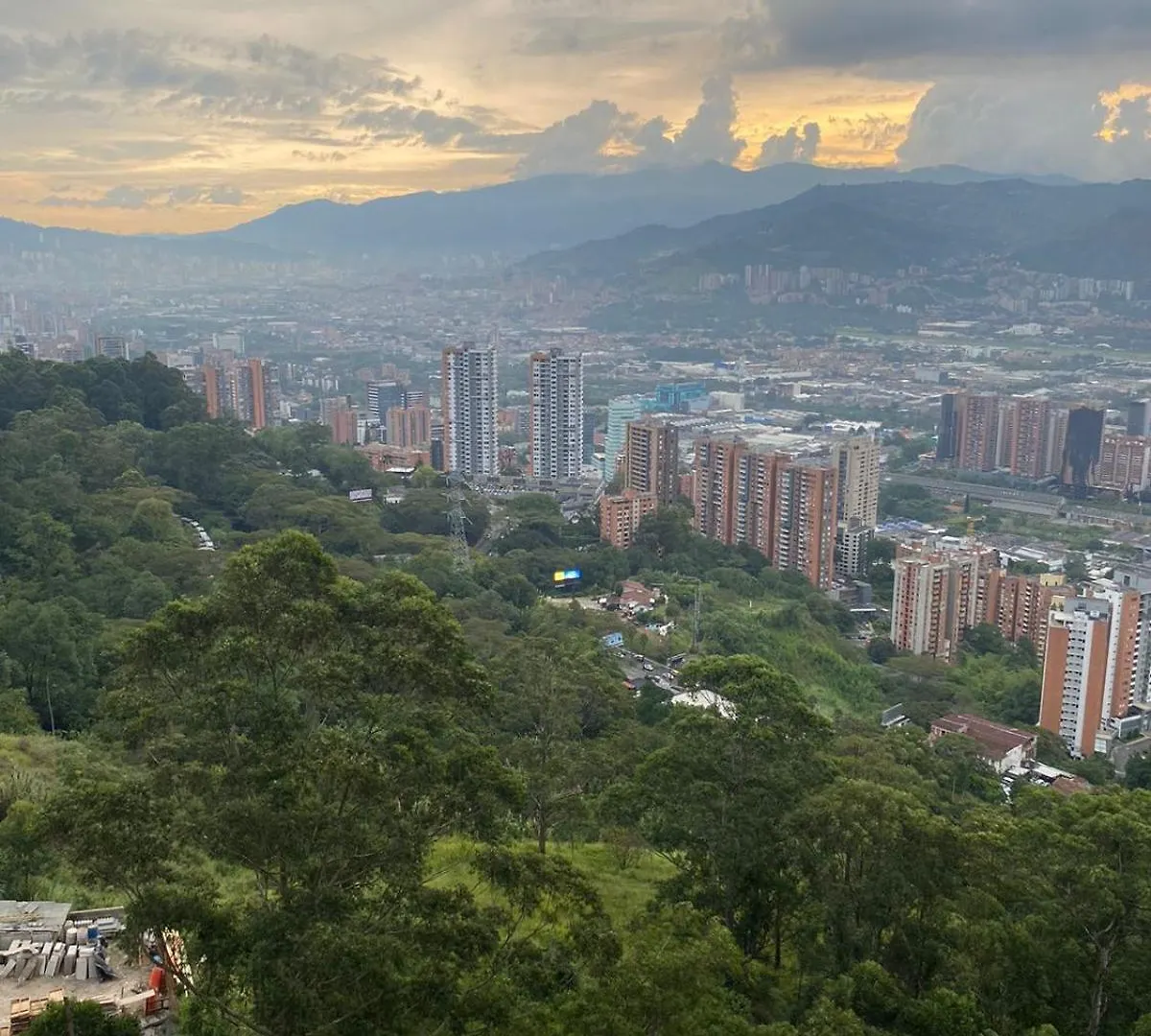 Tierra Grata Bosque Santo Apartamento Medellín 0*,